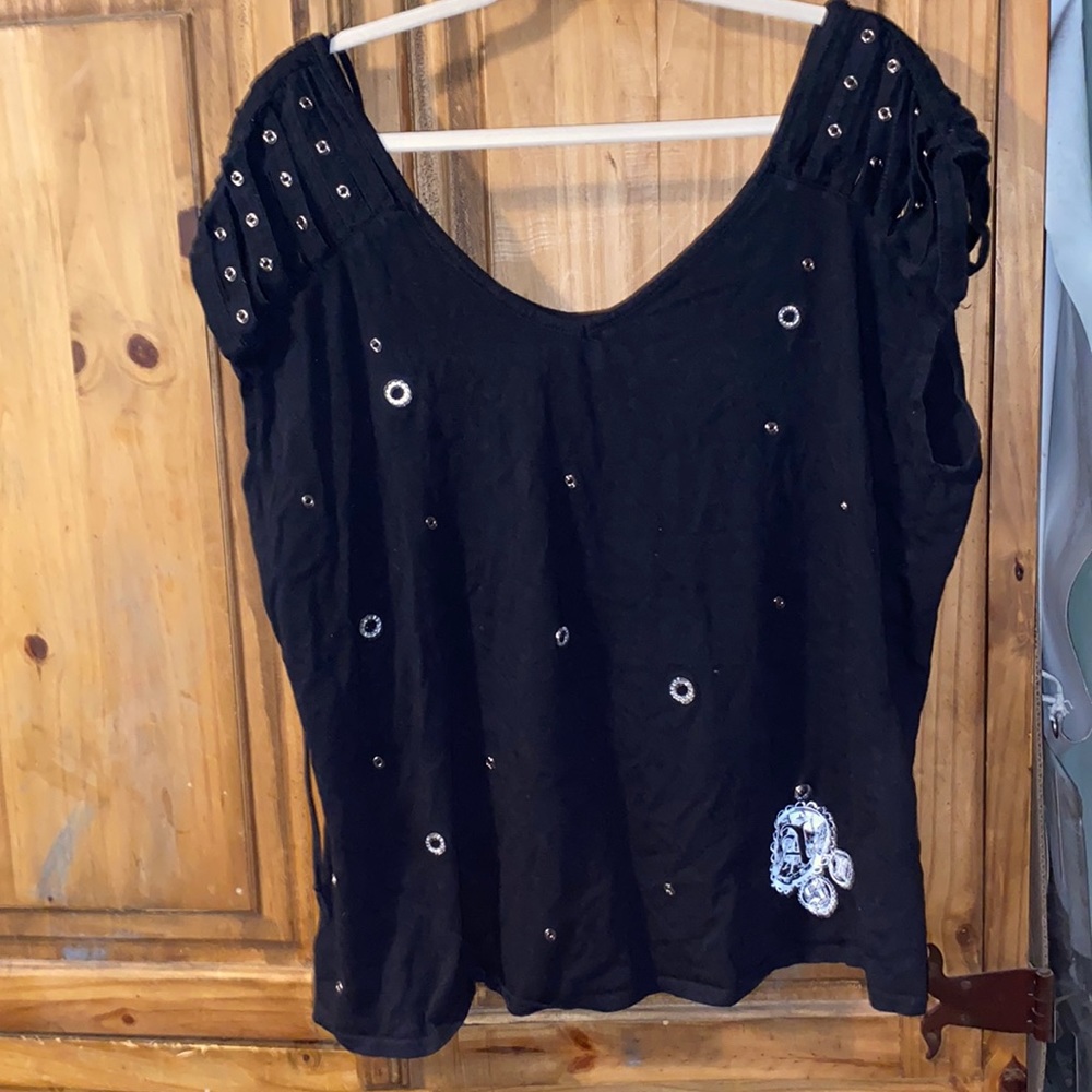 Cute open back top
